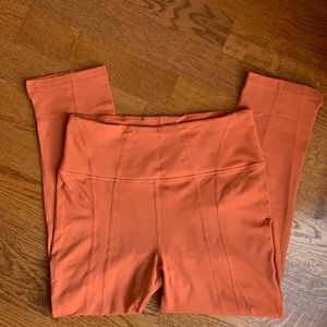 Free People orange workout yoga cropped leggings ✨